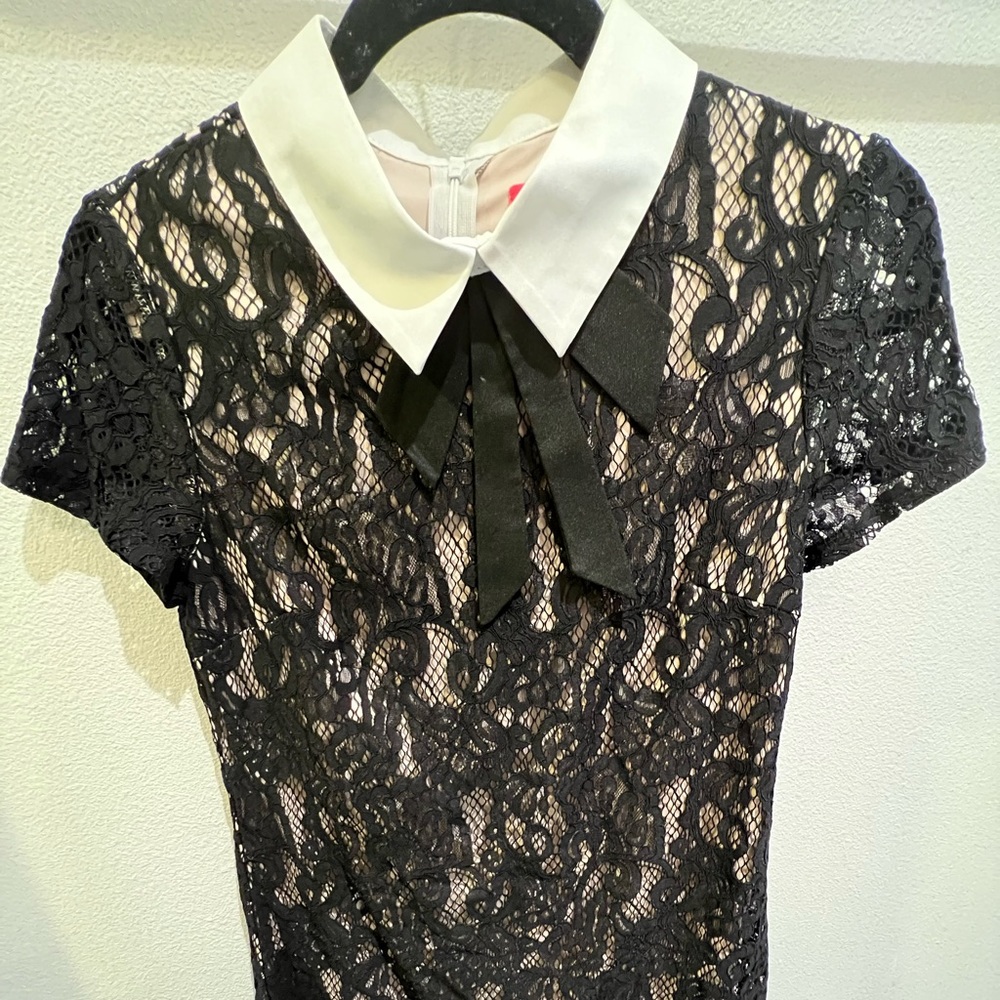 Betsey Johnson dress in size 4.